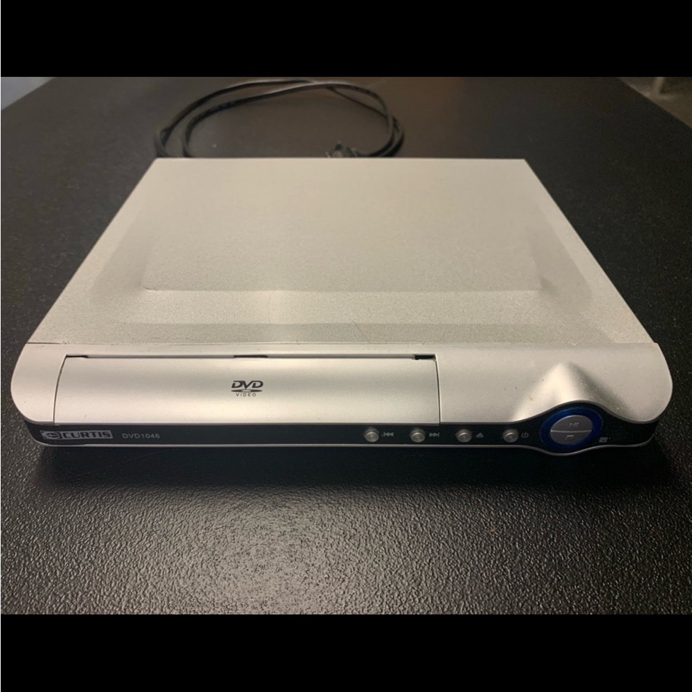 Vintage Curtis DVD 1046 Player in Silver